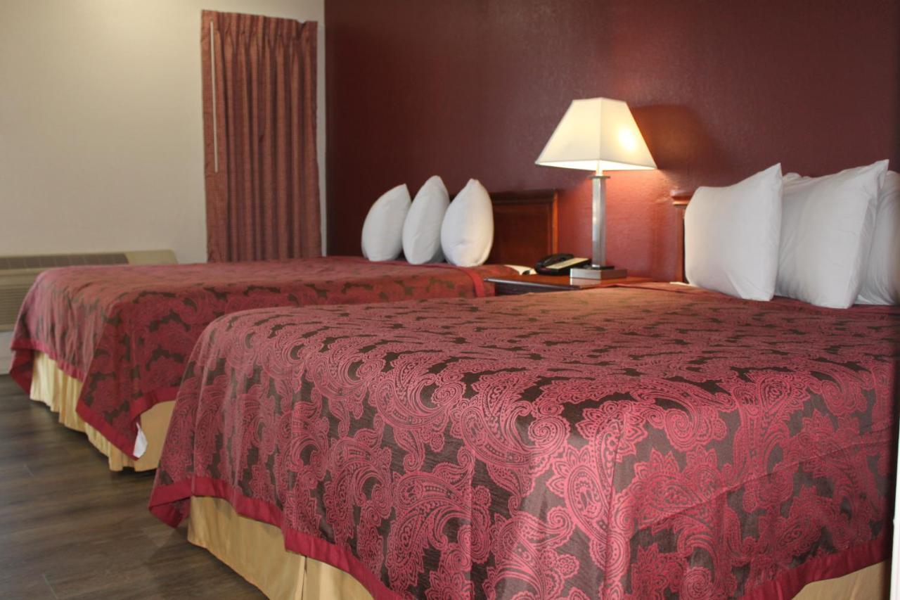 Travel Inn Of Buford Kültér fotó