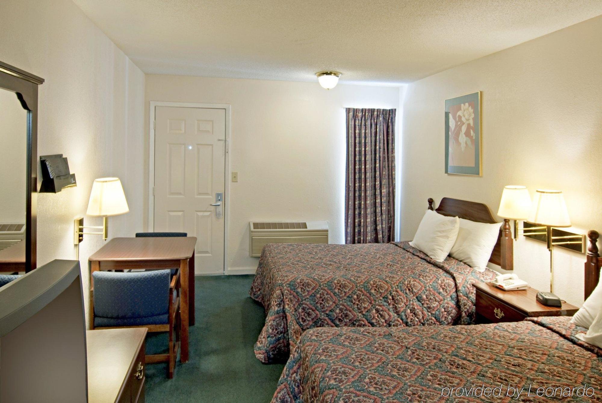 Travel Inn Of Buford Szoba fotó
